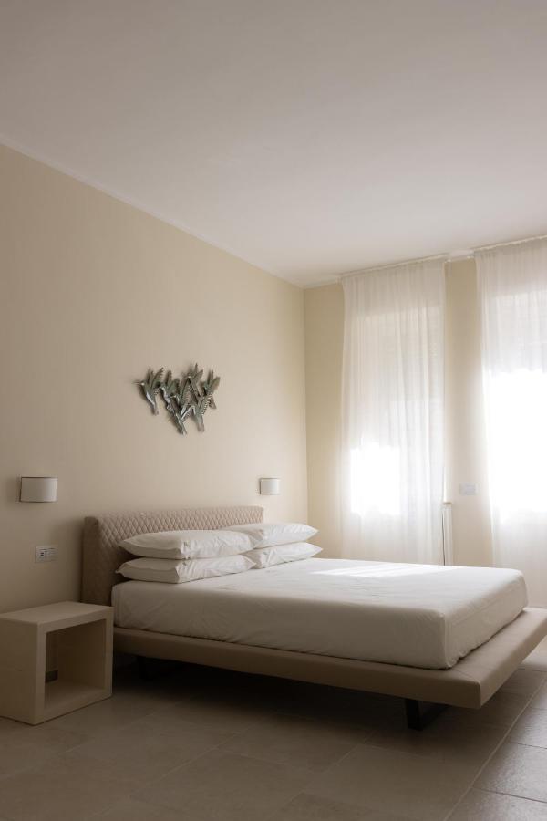 Oronti Accommodations Lecce Esterno foto