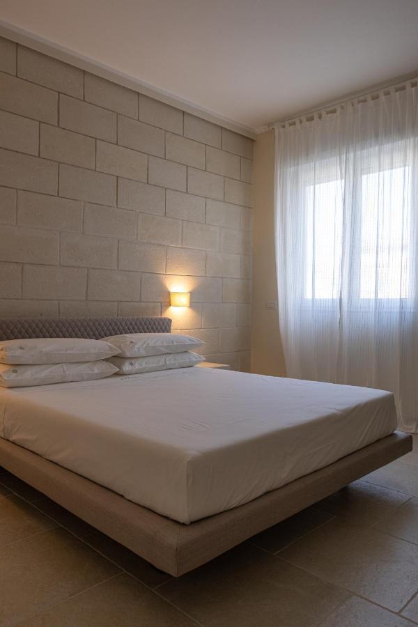 Oronti Accommodations Lecce Esterno foto