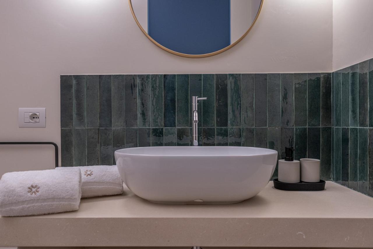 Oronti Accommodations Lecce Esterno foto